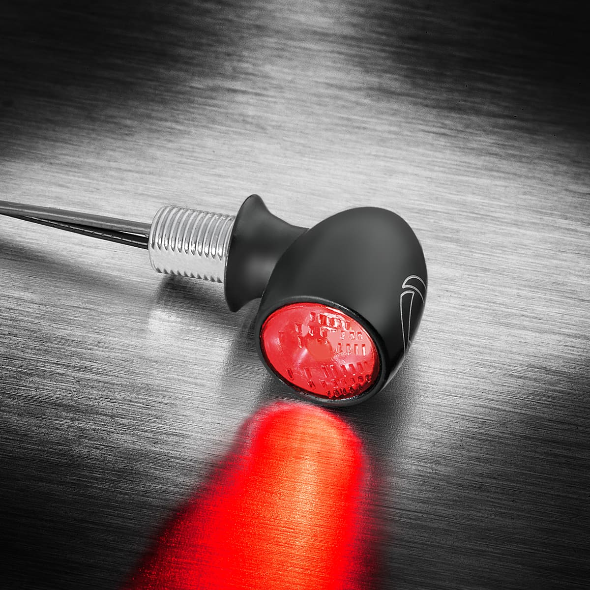 leuchtend | Rücklicht  | Kellermann | Atto RB Dark | Motorradbeleuchtung | LED