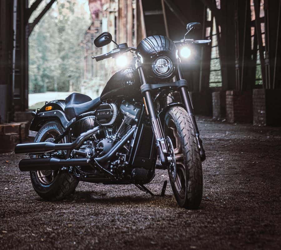 Harley-Davidson mit zwei Dayron WL als dauerhaftes Positionslicht
